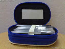 正品保障，品質(zhì)生活 樂(lè)扣、史努比等名牌日用品銷(xiāo)售火熱